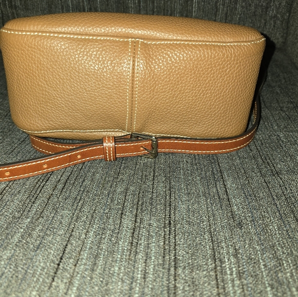 Dooney and Bourke Crossbody Bag - Picture 3 of 6